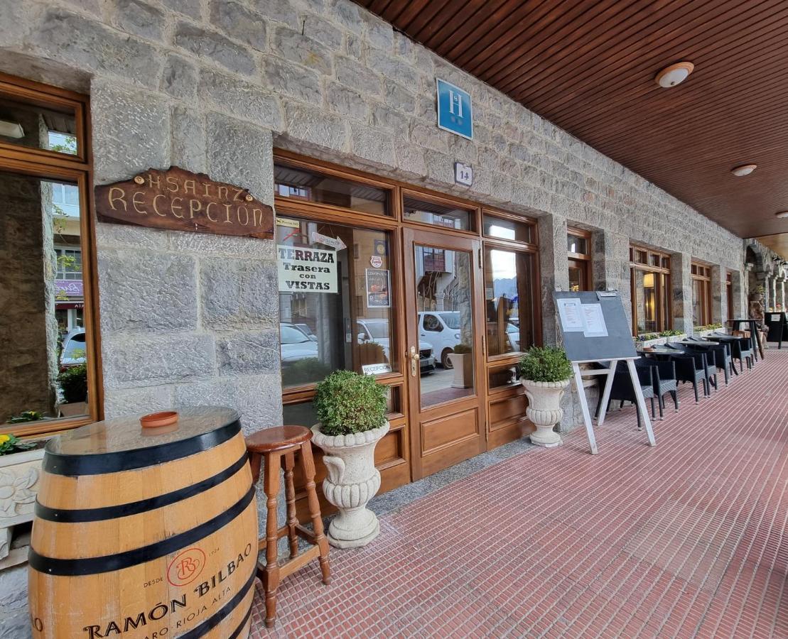 Riaño 塞恩斯旅馆酒店 外观 照片